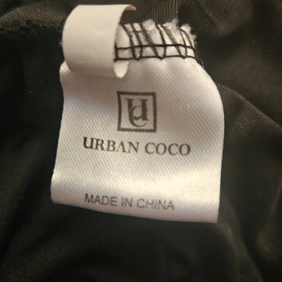 Urban Coco Black Velvet Skater Mini Skirt - Size Medium💃 - Picture 5 of 7